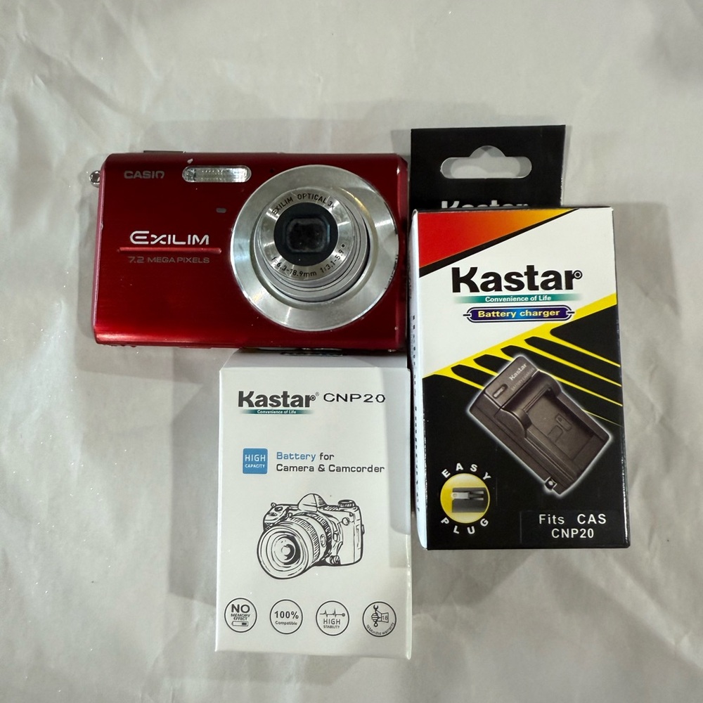2000’s Casio Red Exilim digital camera Bundle!